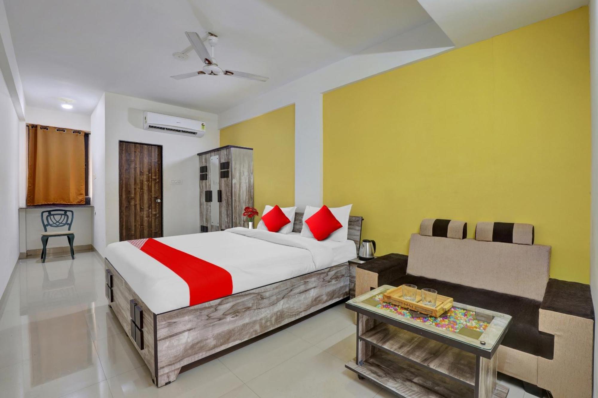 Fabhotel Relax Гандинагар Екстериор снимка