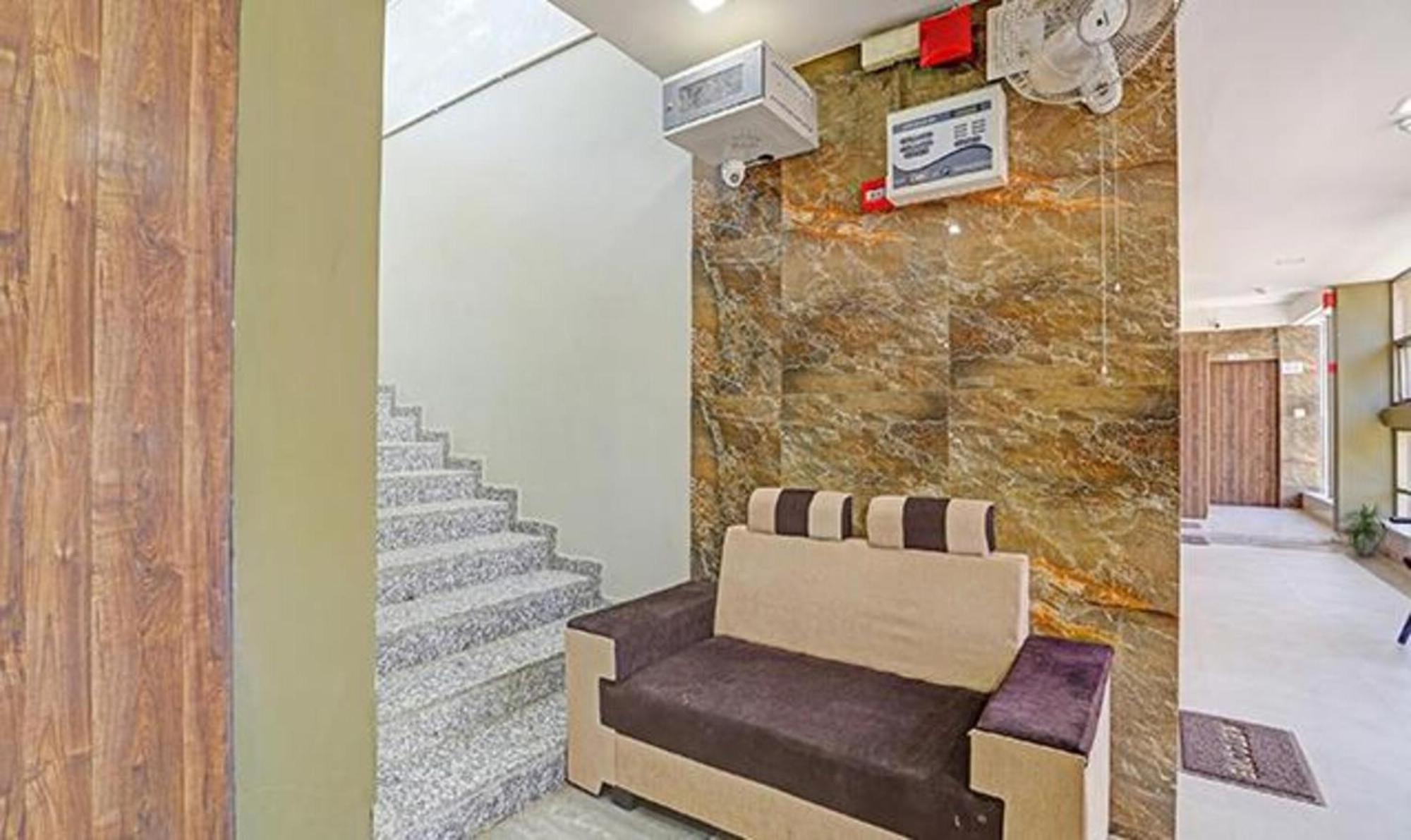 Fabhotel Relax Гандинагар Екстериор снимка