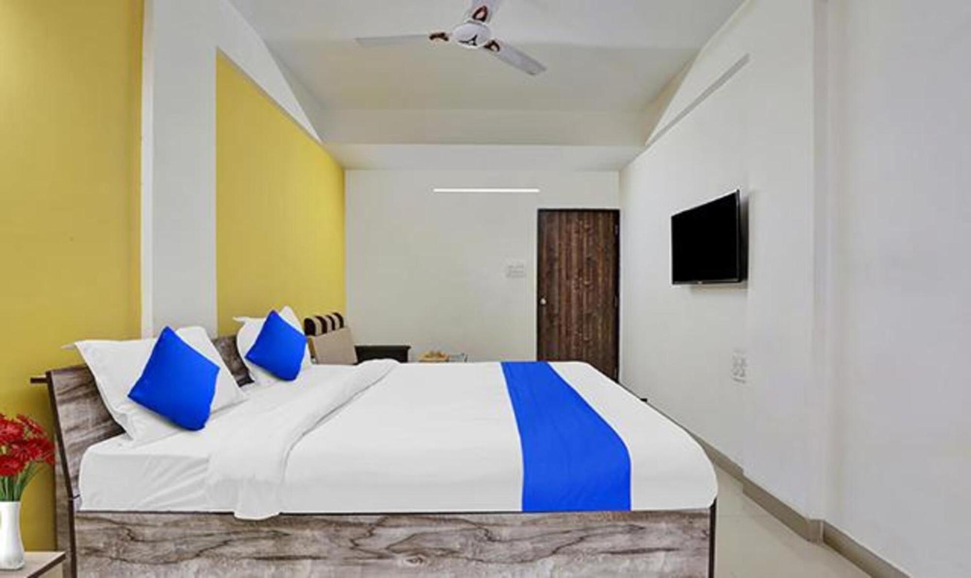 Fabhotel Relax Гандинагар Екстериор снимка